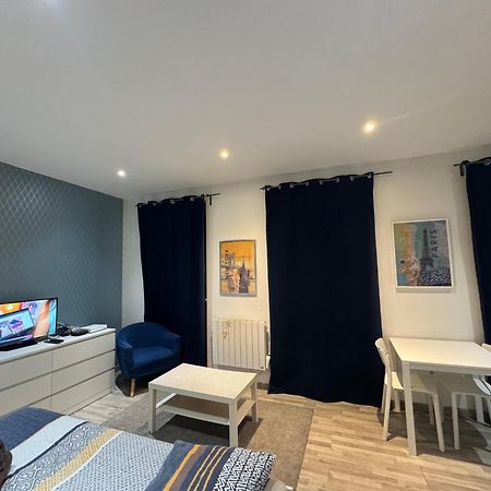 Appartement Proche Centre Ville, Gare Et Autoroute Melun Ngoại thất bức ảnh